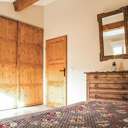 3 Bedroom Cozy In 度假居